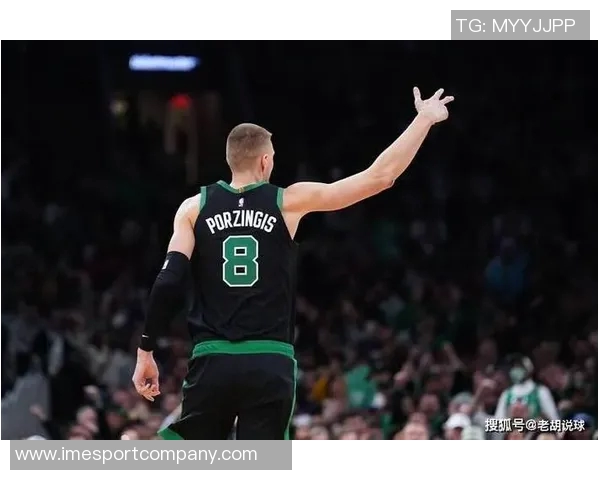 塞尔维亚教练赞塔图姆受伤不退缩展现真正领袖风范